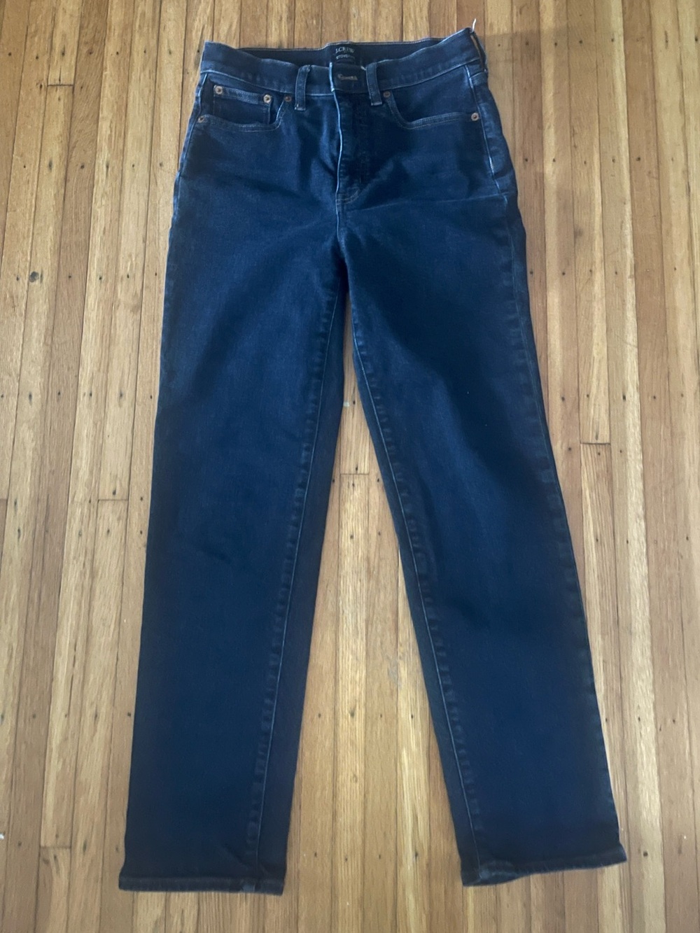 J Crew Dark wash Stovepipe straight leg jeans. Size 4